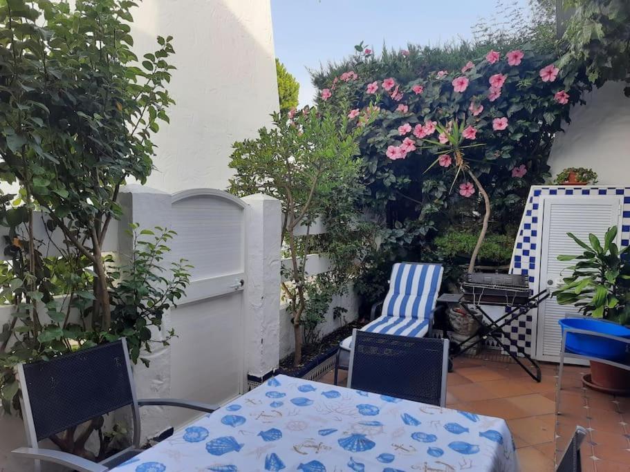 Amplio Apartamento En La Barrosa Novo Sancti Petri Exterior foto